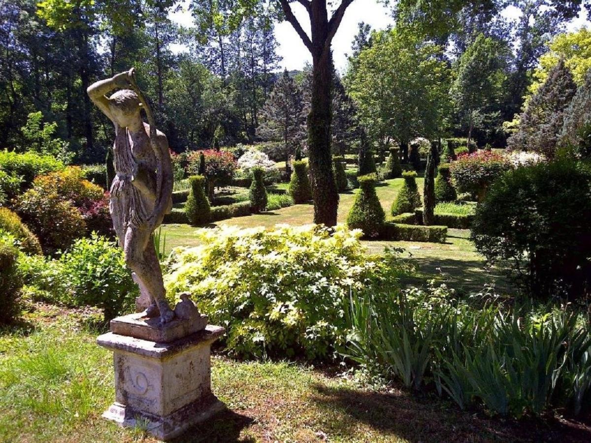 Le Charme Villa Mézilles Eksteriør bilde