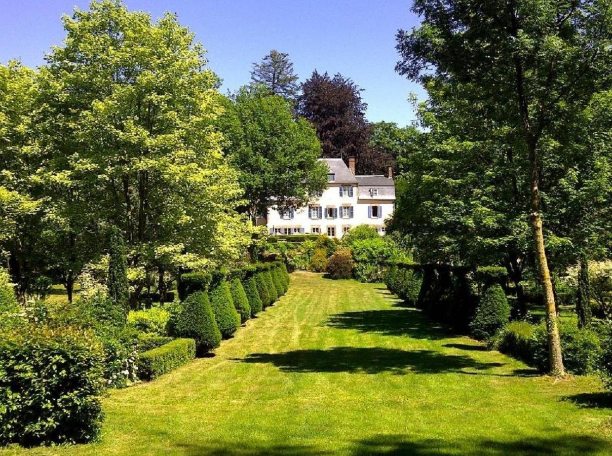 Le Charme Villa Mézilles Eksteriør bilde