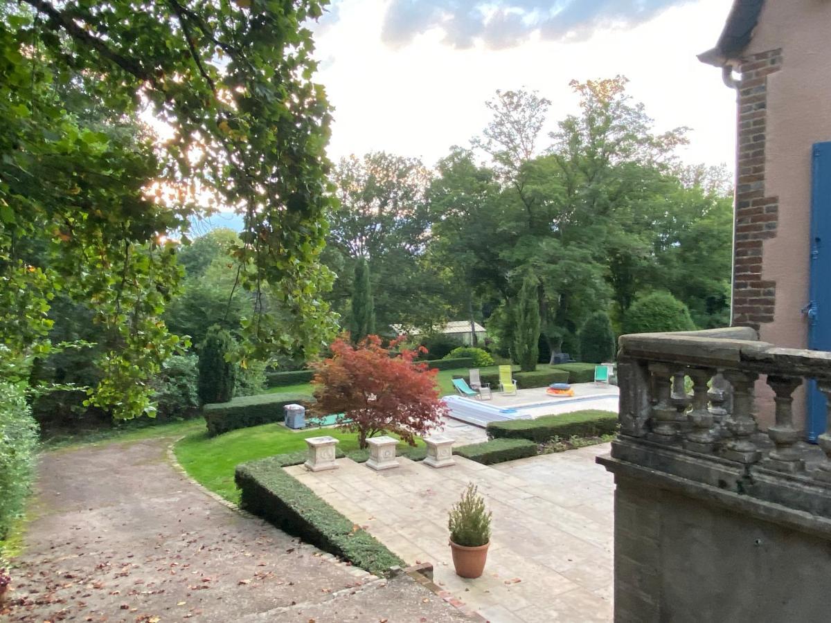 Le Charme Villa Mézilles Eksteriør bilde